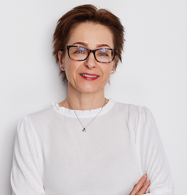 Csordásné Dr Rónyai Erika-615×640-02