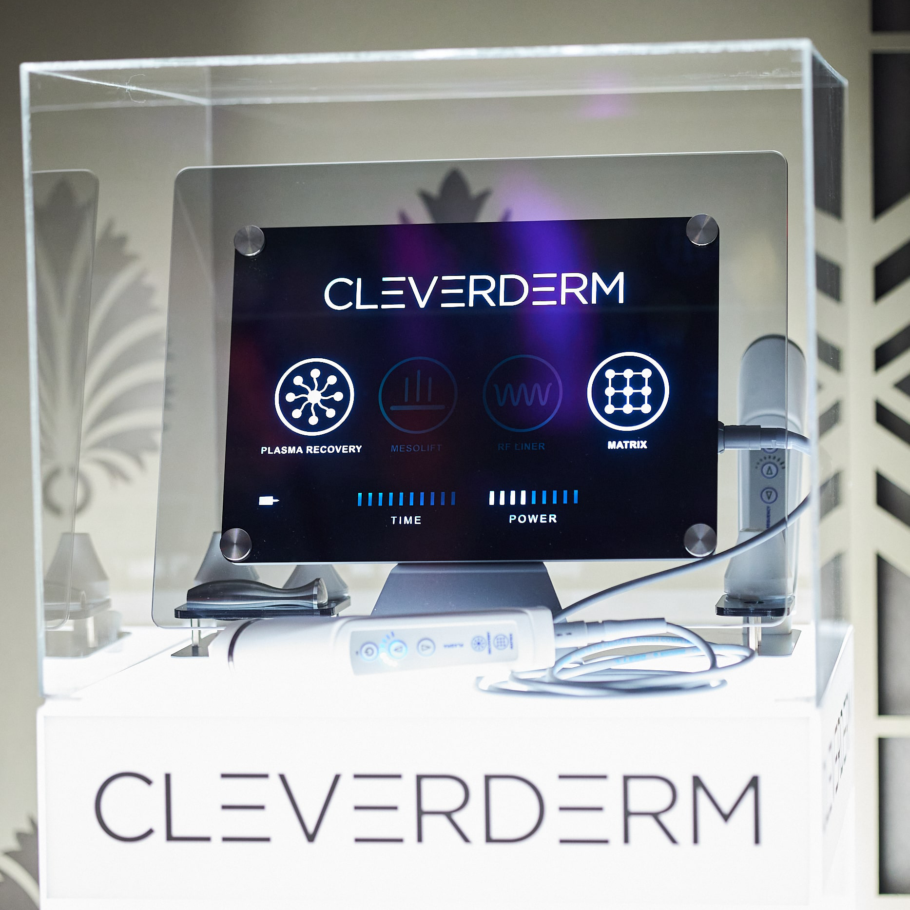 cleverderm-02